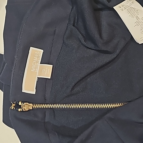 Michael Kors navy blue skirt - Picture 4 of 4